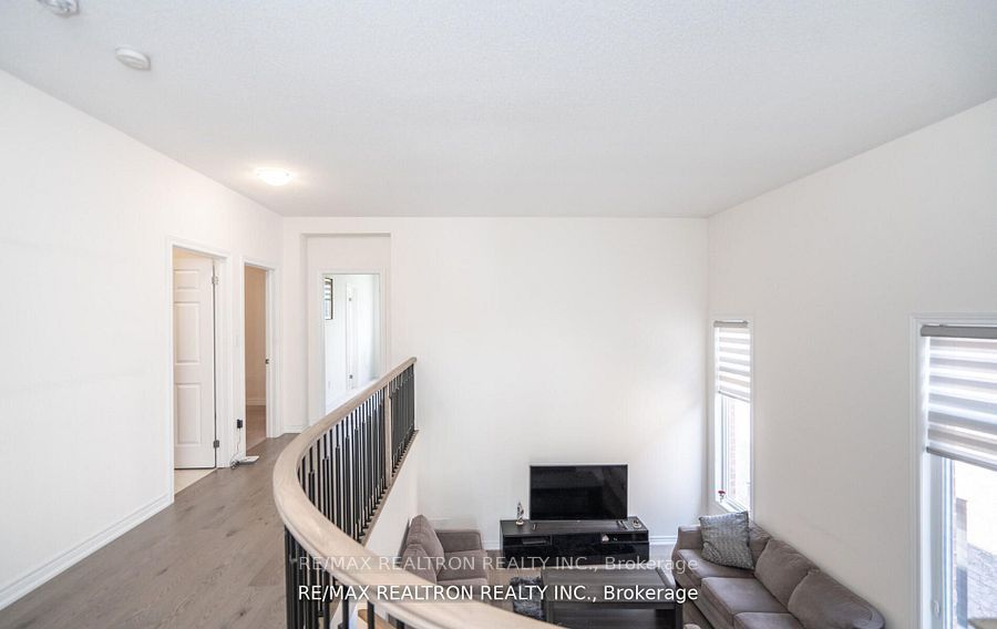 2496 Orchestrate Dr