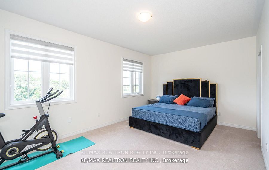 2496 Orchestrate Dr
