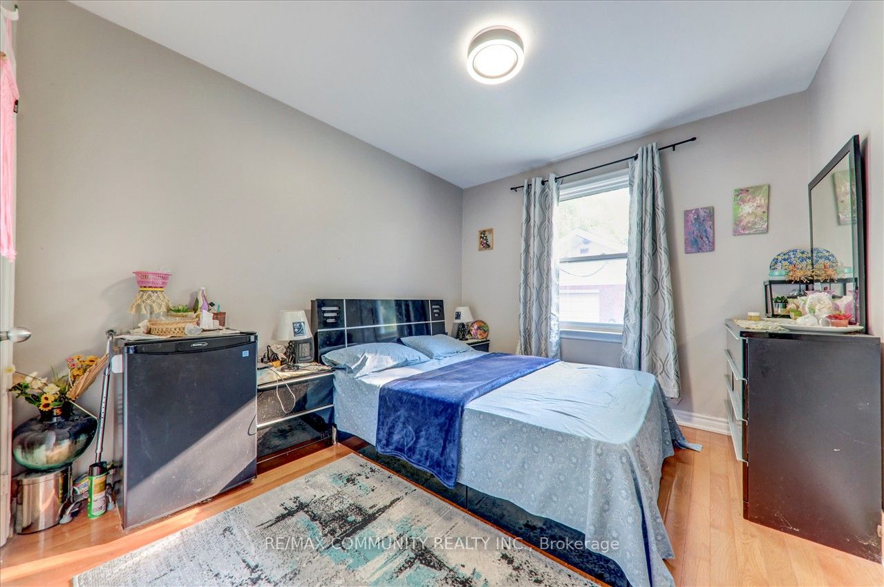 7 Princemere Cres