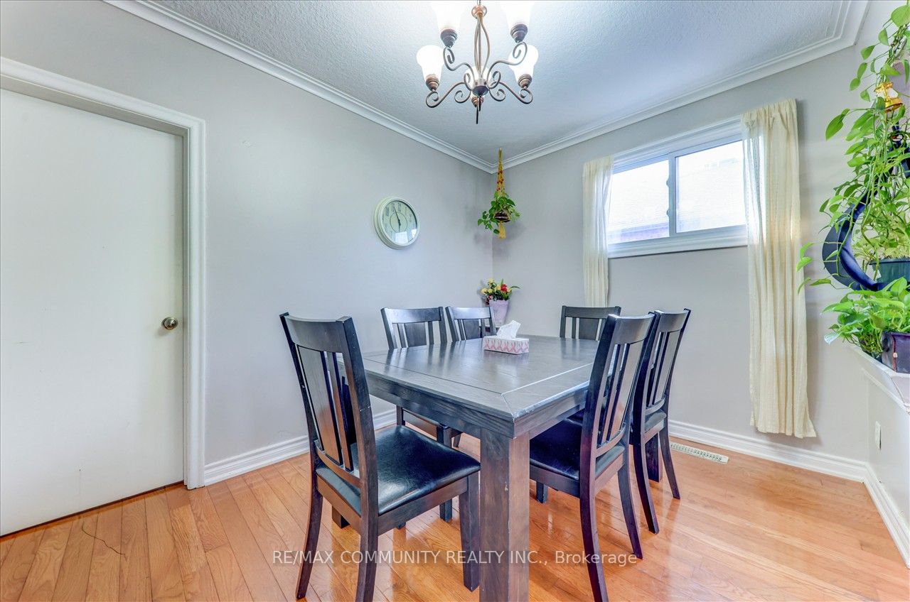 7 Princemere Cres