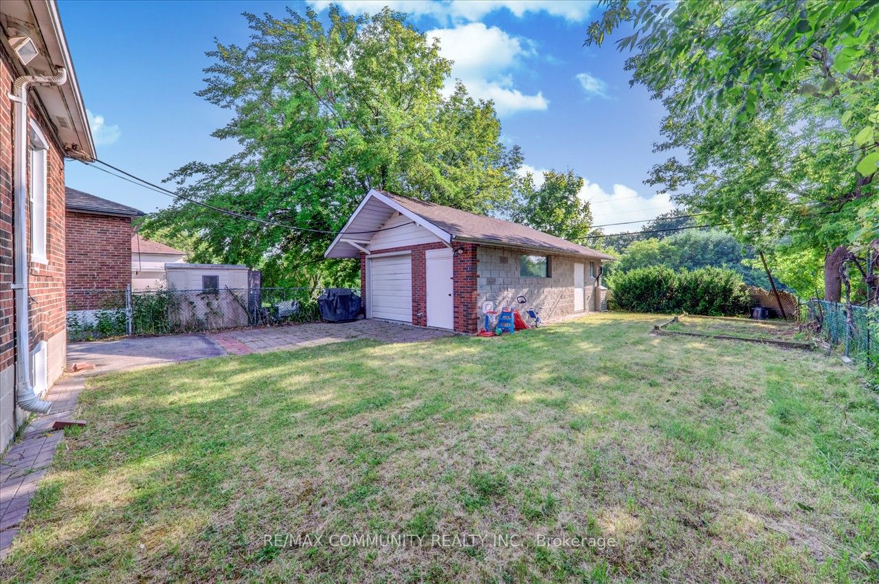 7 Princemere Cres
