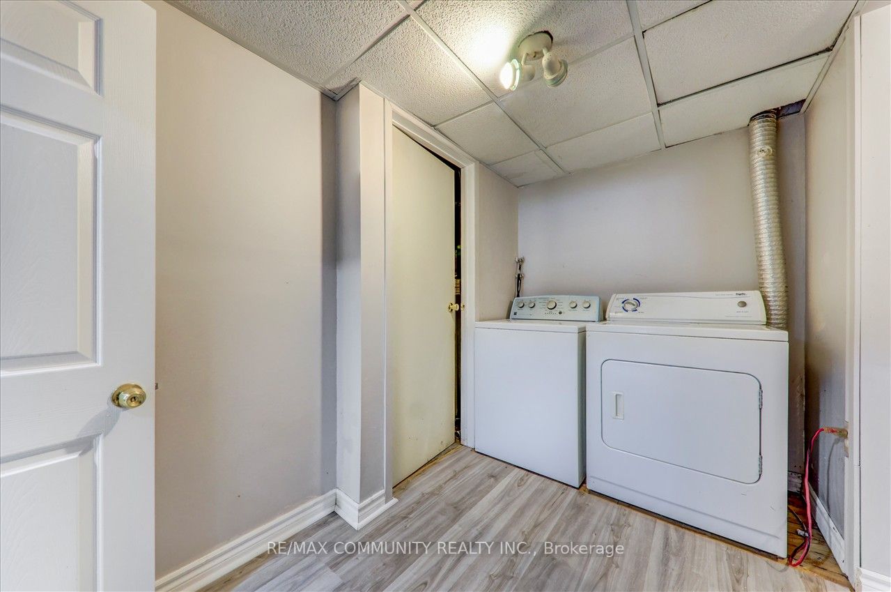 7 Princemere Cres