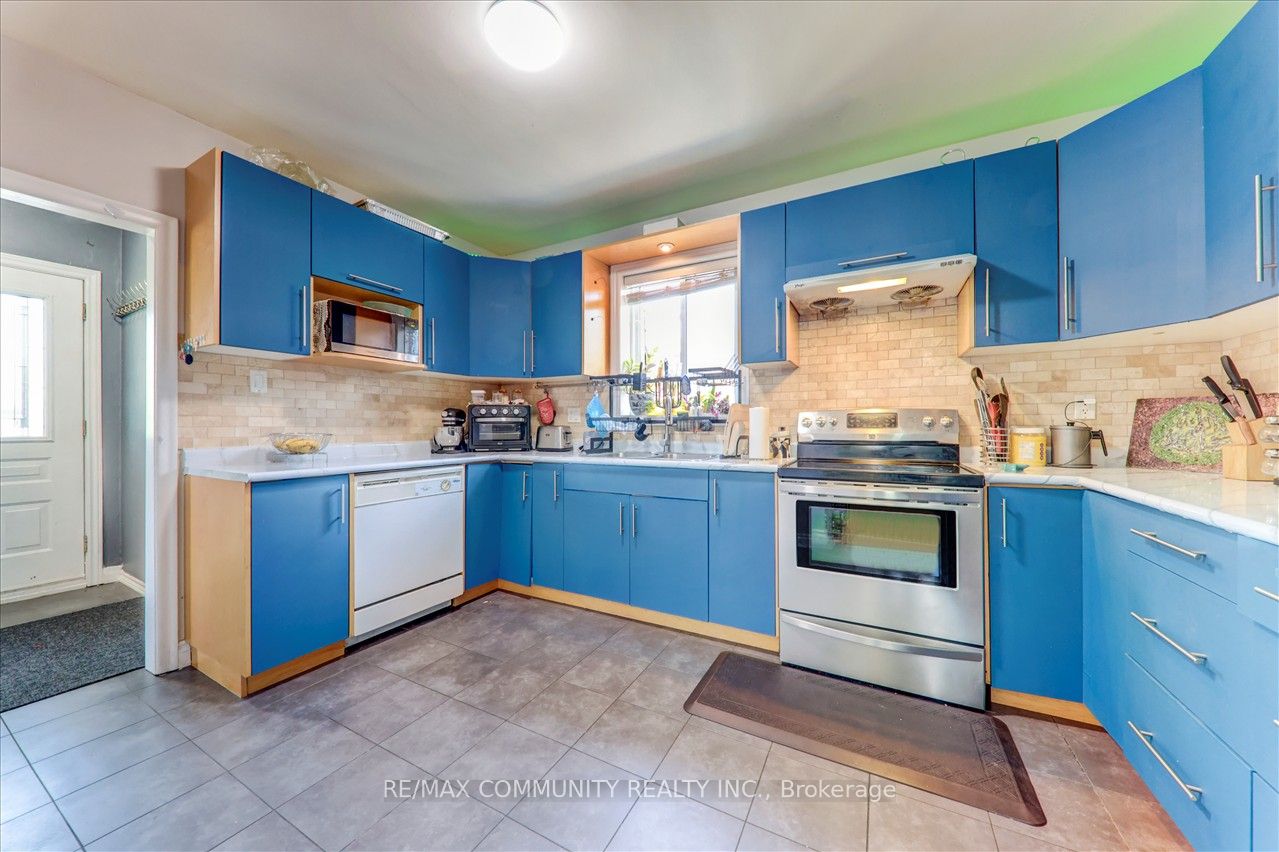 7 Princemere Cres