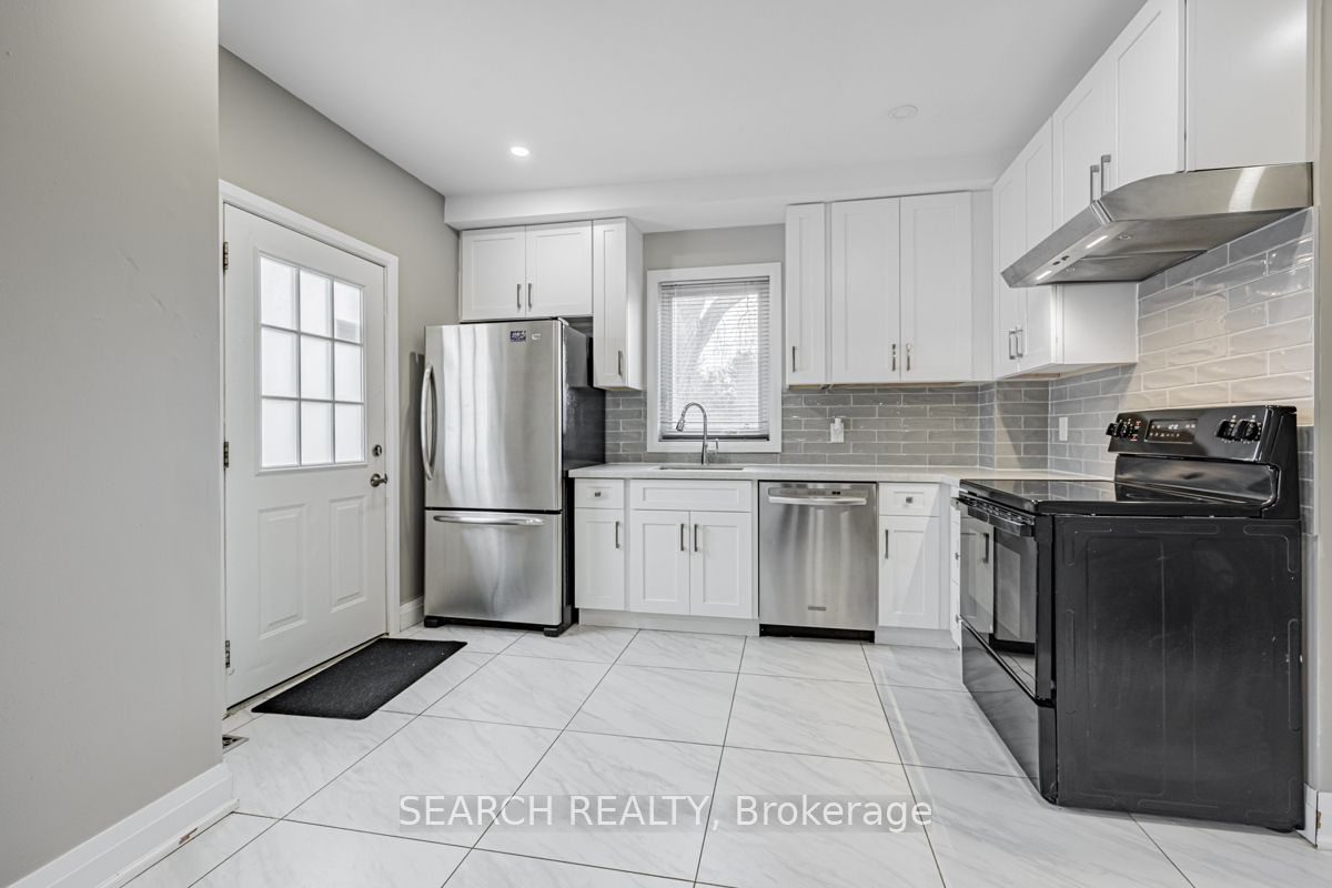 201 Ritson Rd S