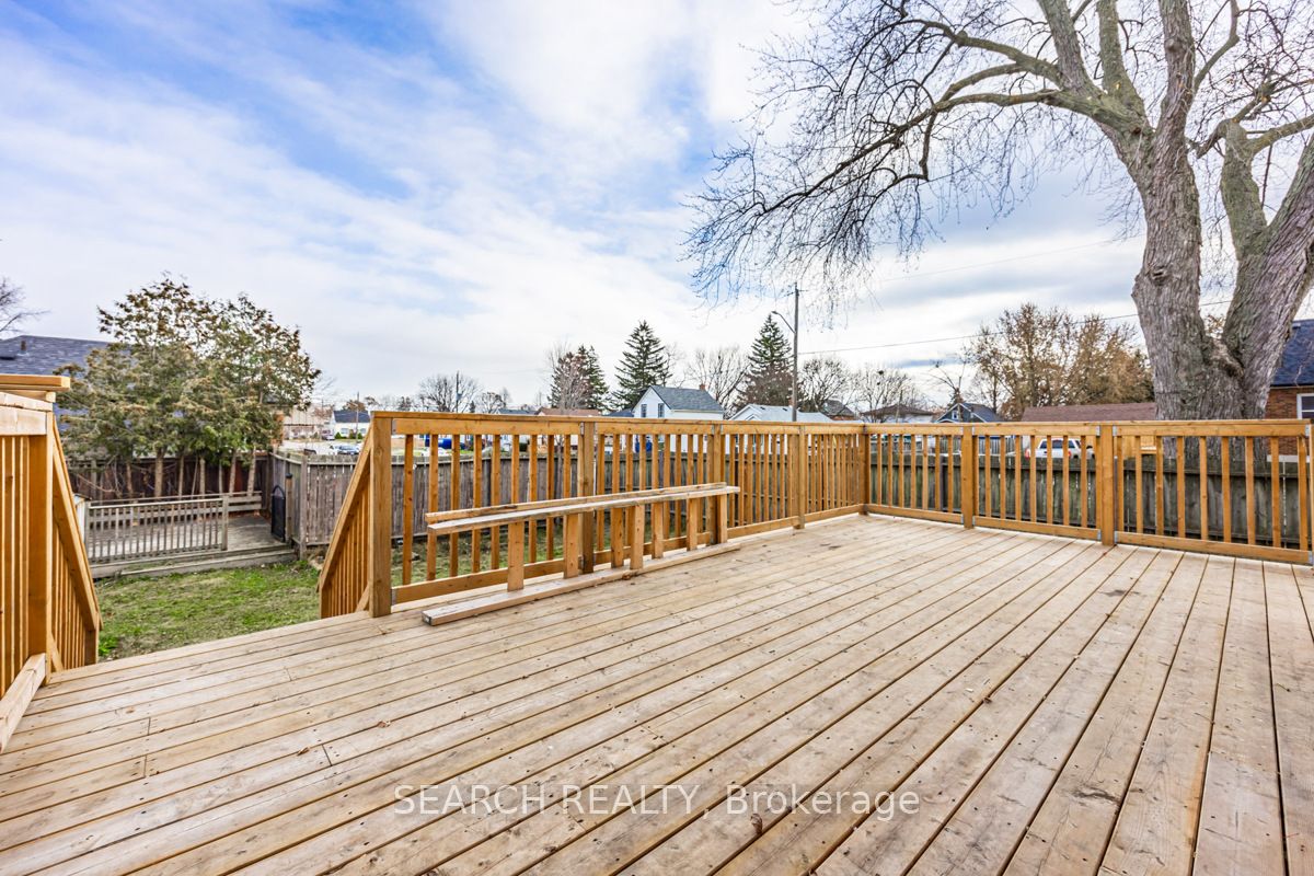 201 Ritson Rd S