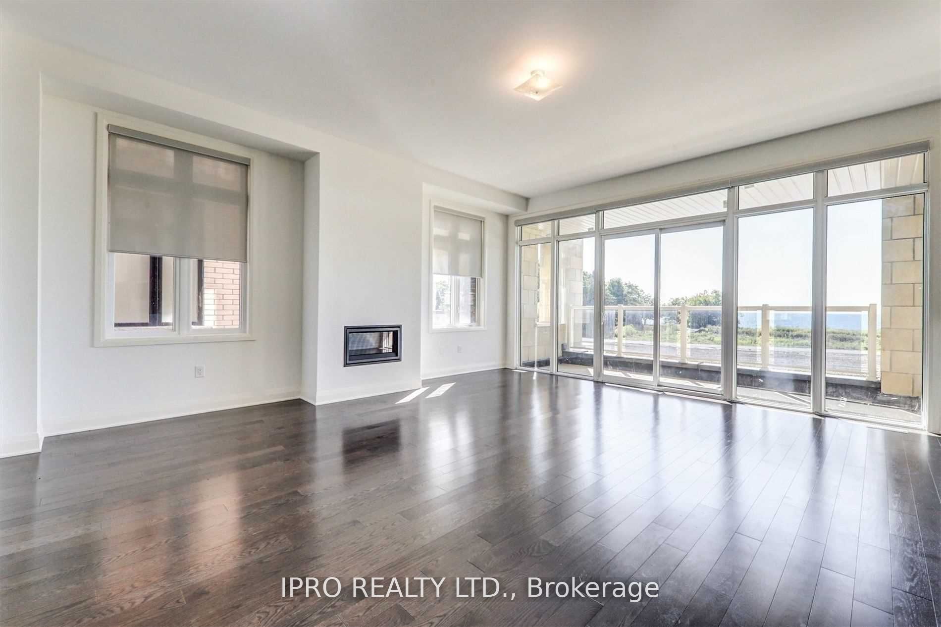 215 Port Darlington Rd