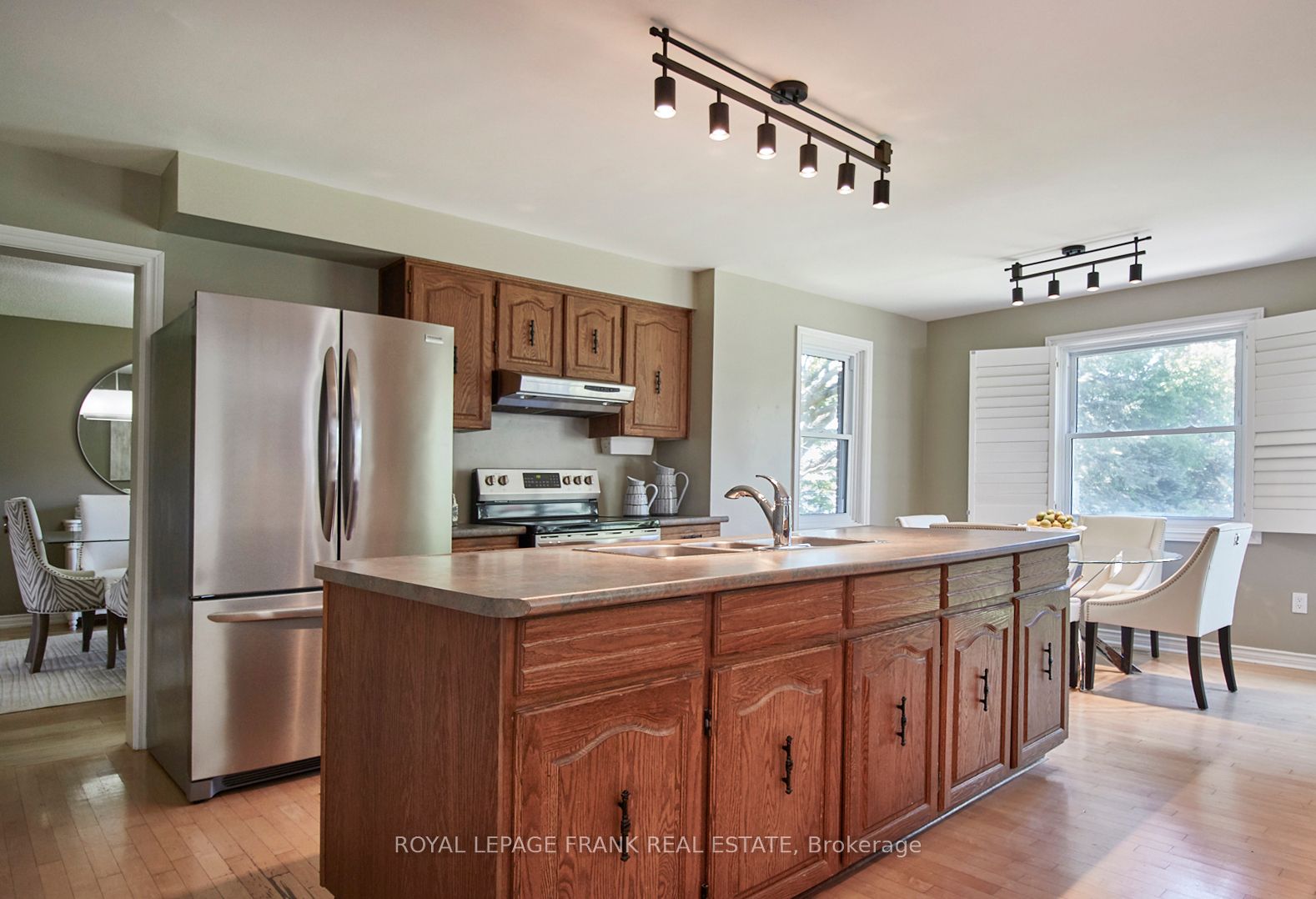 572 Fralicks Beach Rd