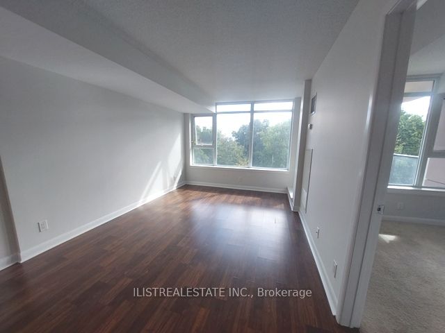 190 Borough Dr, #707