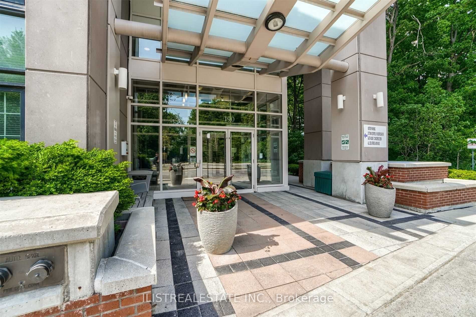 190 Borough Dr, #707