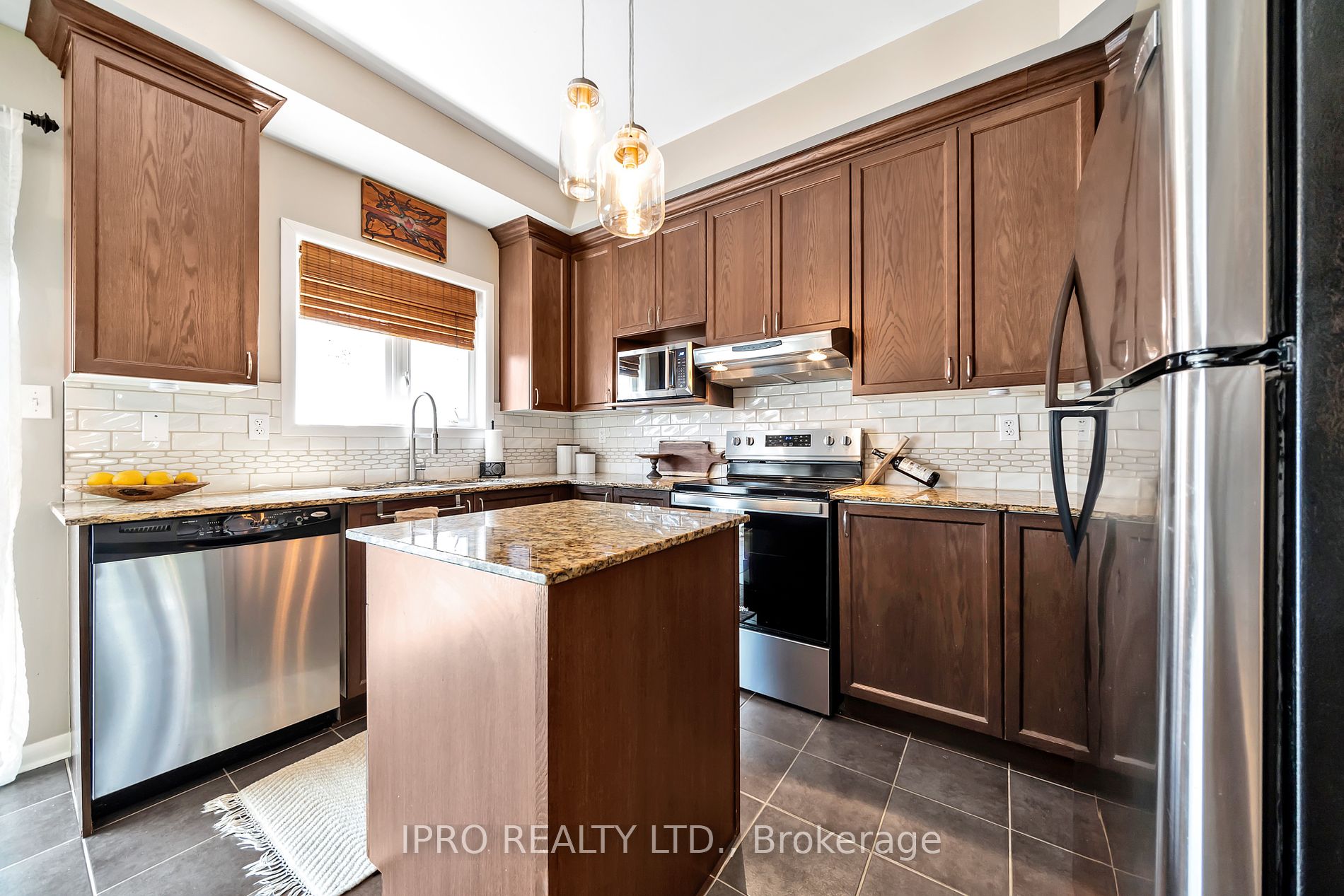 1250 St. Martins Dr, #21
