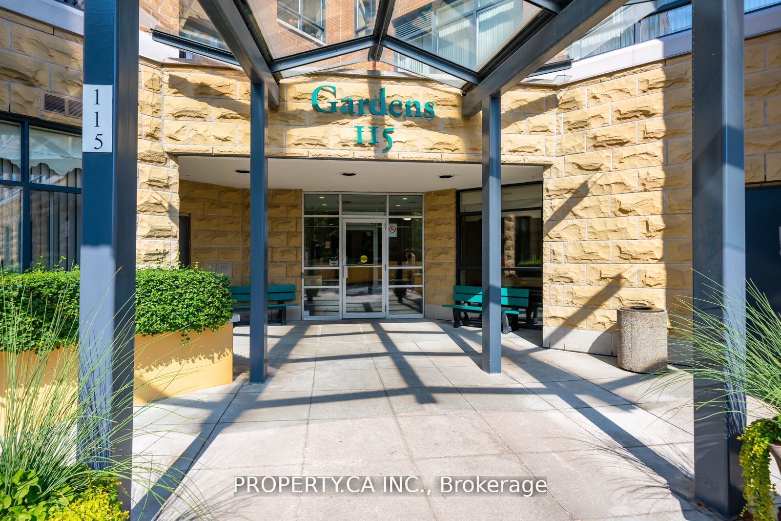 115 Bonis Ave, #412
