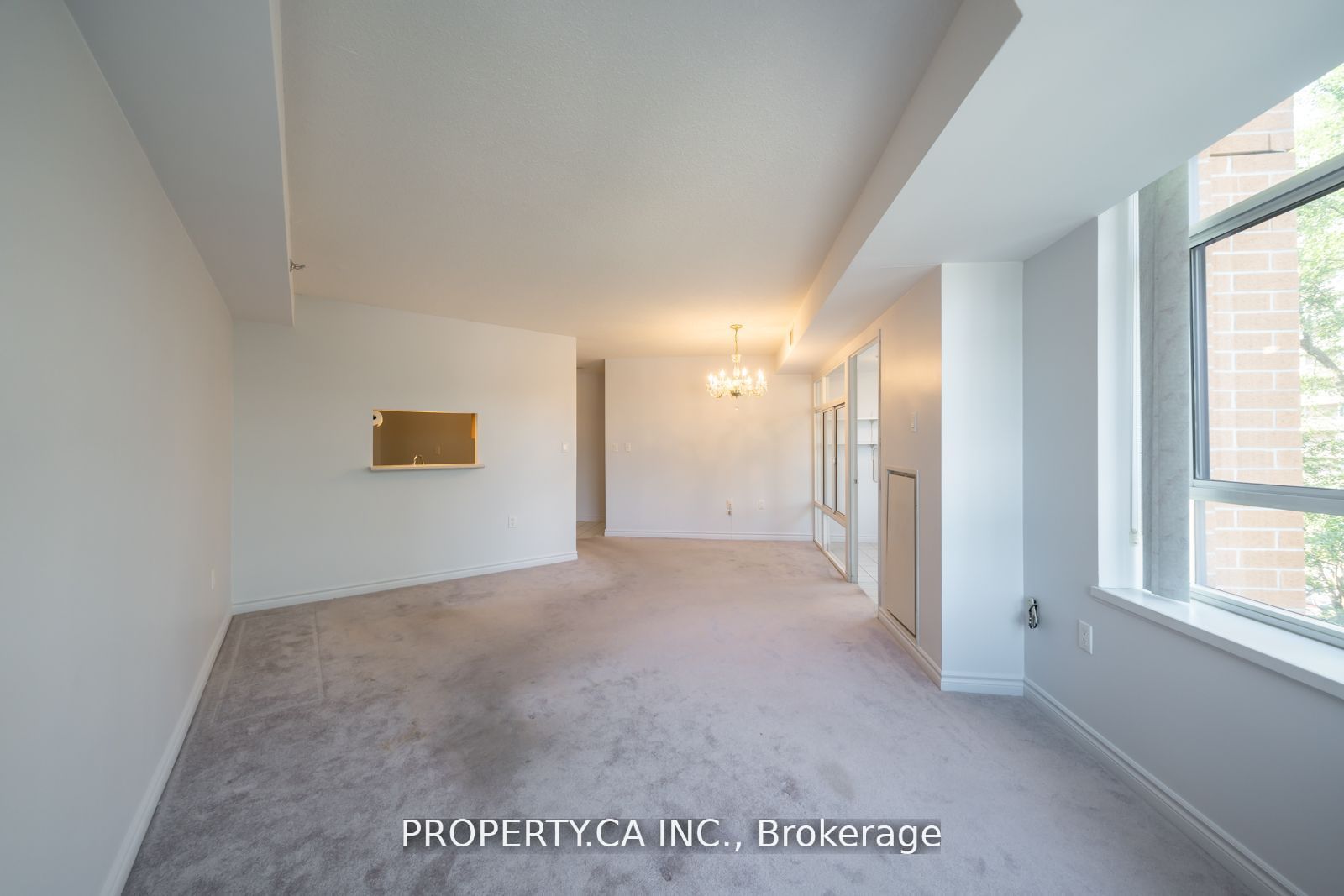 115 Bonis Ave, #412