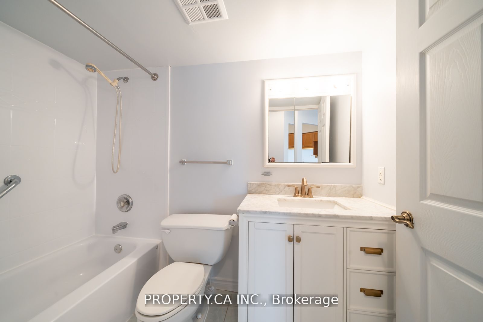 115 Bonis Ave, #412