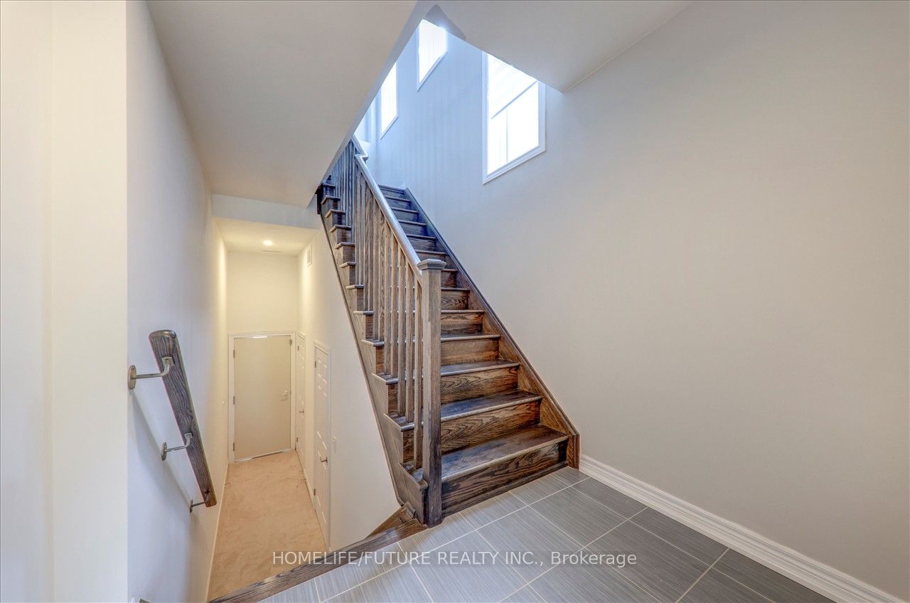 1130 Baltic Lane