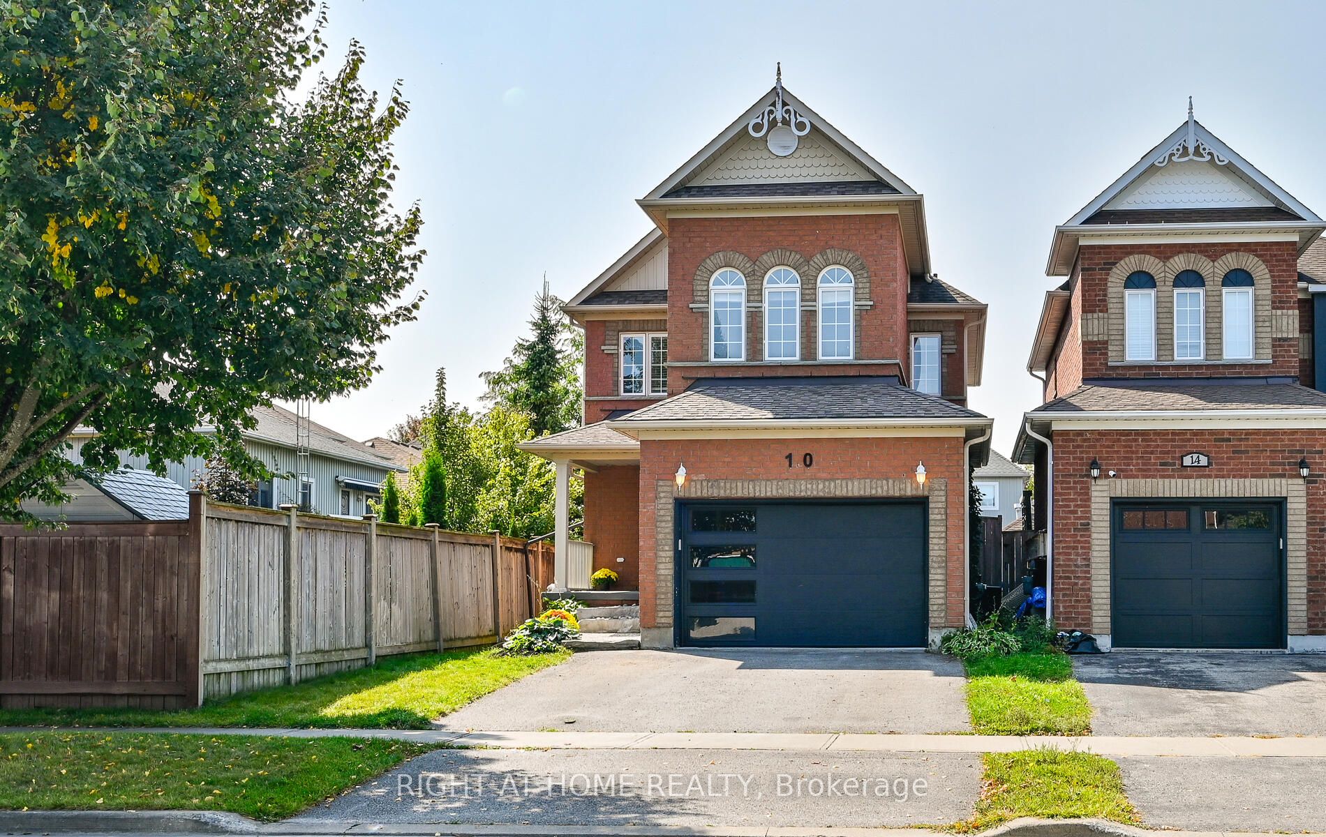 10 Harmer Dr
