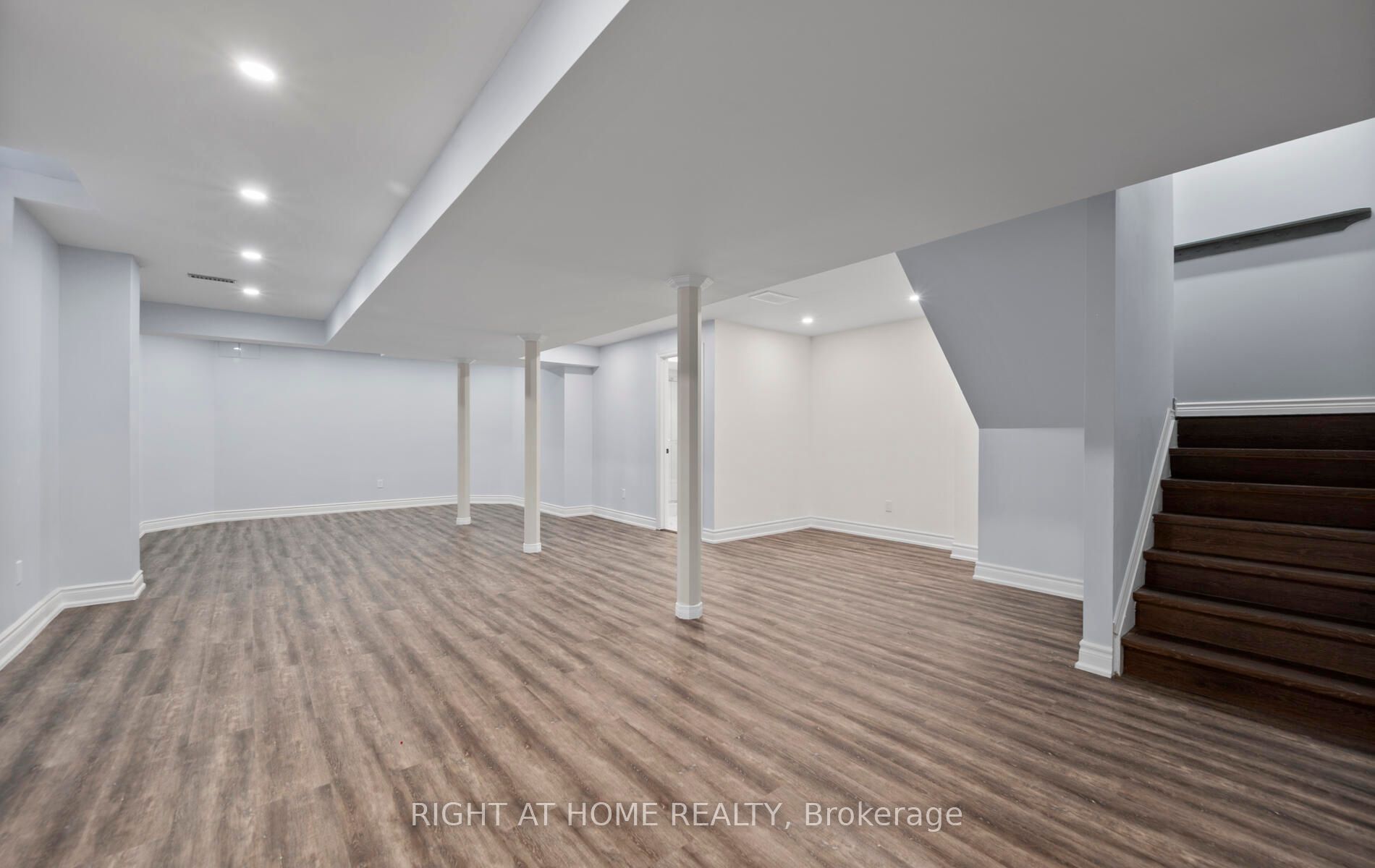 10 Harmer Dr