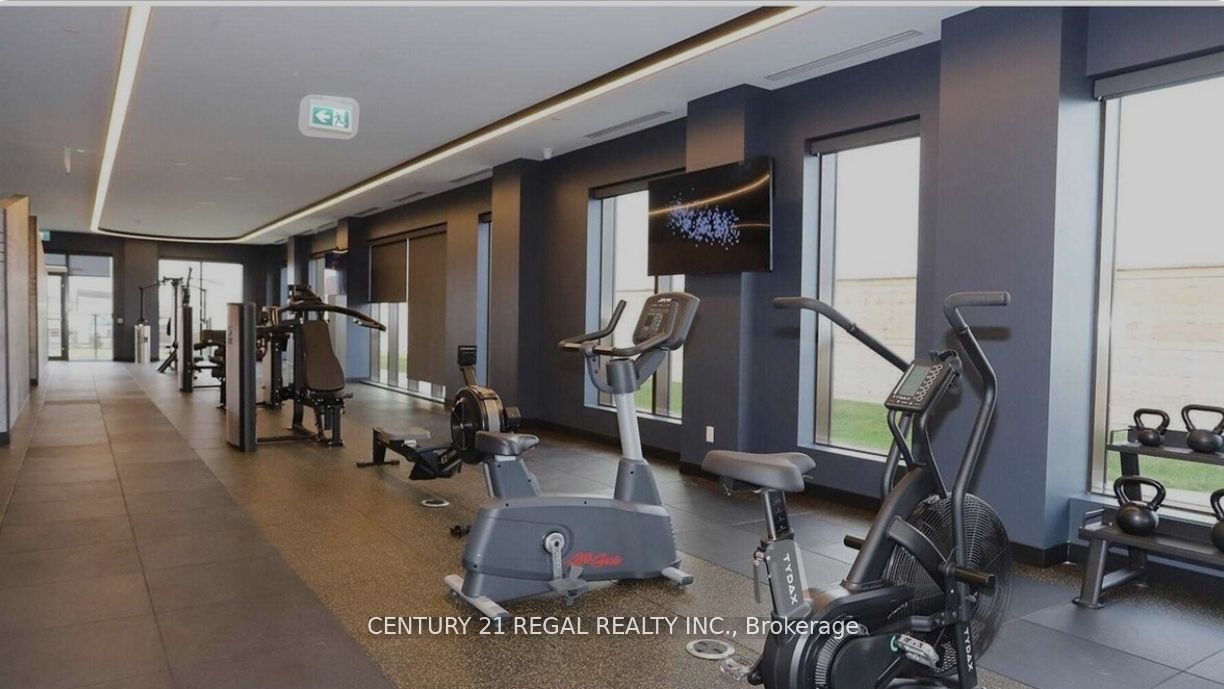 2550 Simcoe St N, #2518