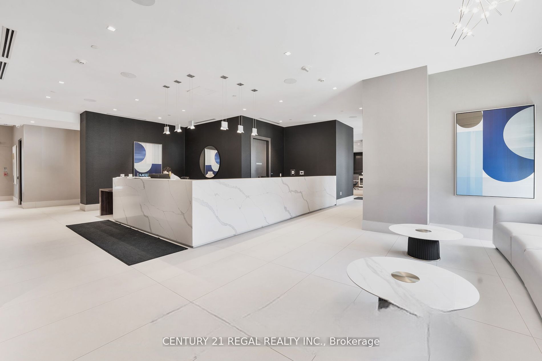 2550 Simcoe St N, #2518