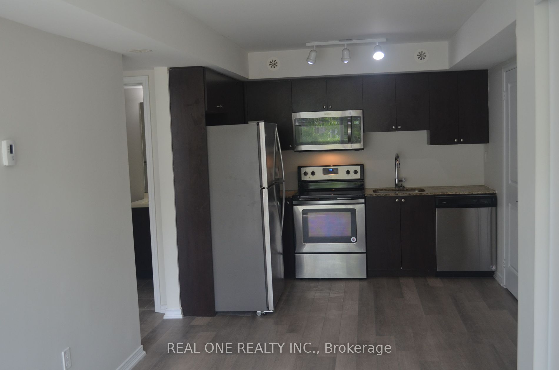1070 Progress Ave, #202