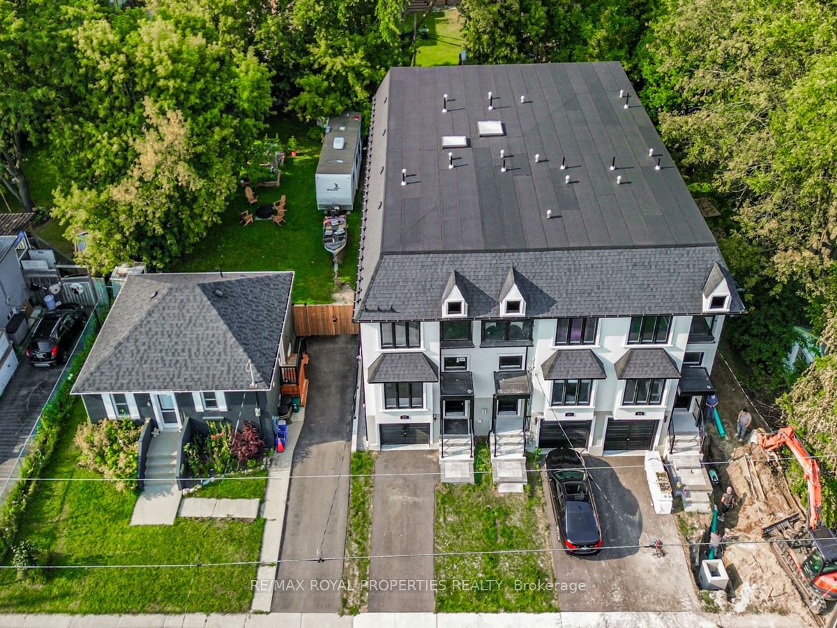 312 Anderson Avenue