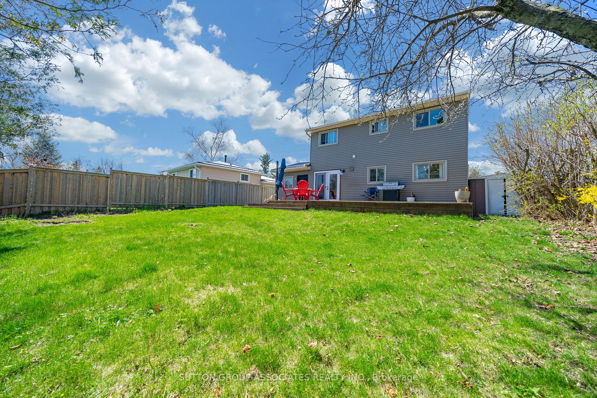 62 Swanston Cres
