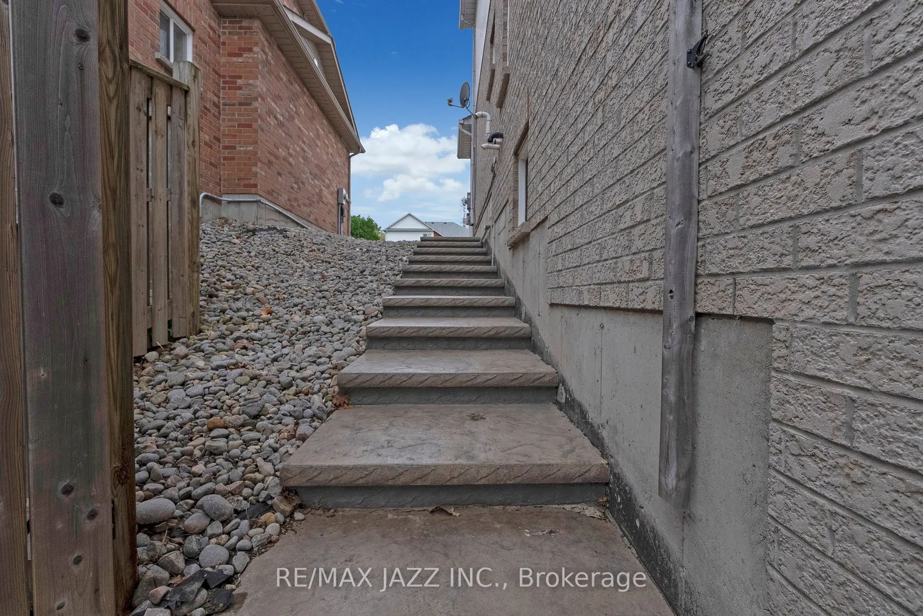 219 Fenning Dr