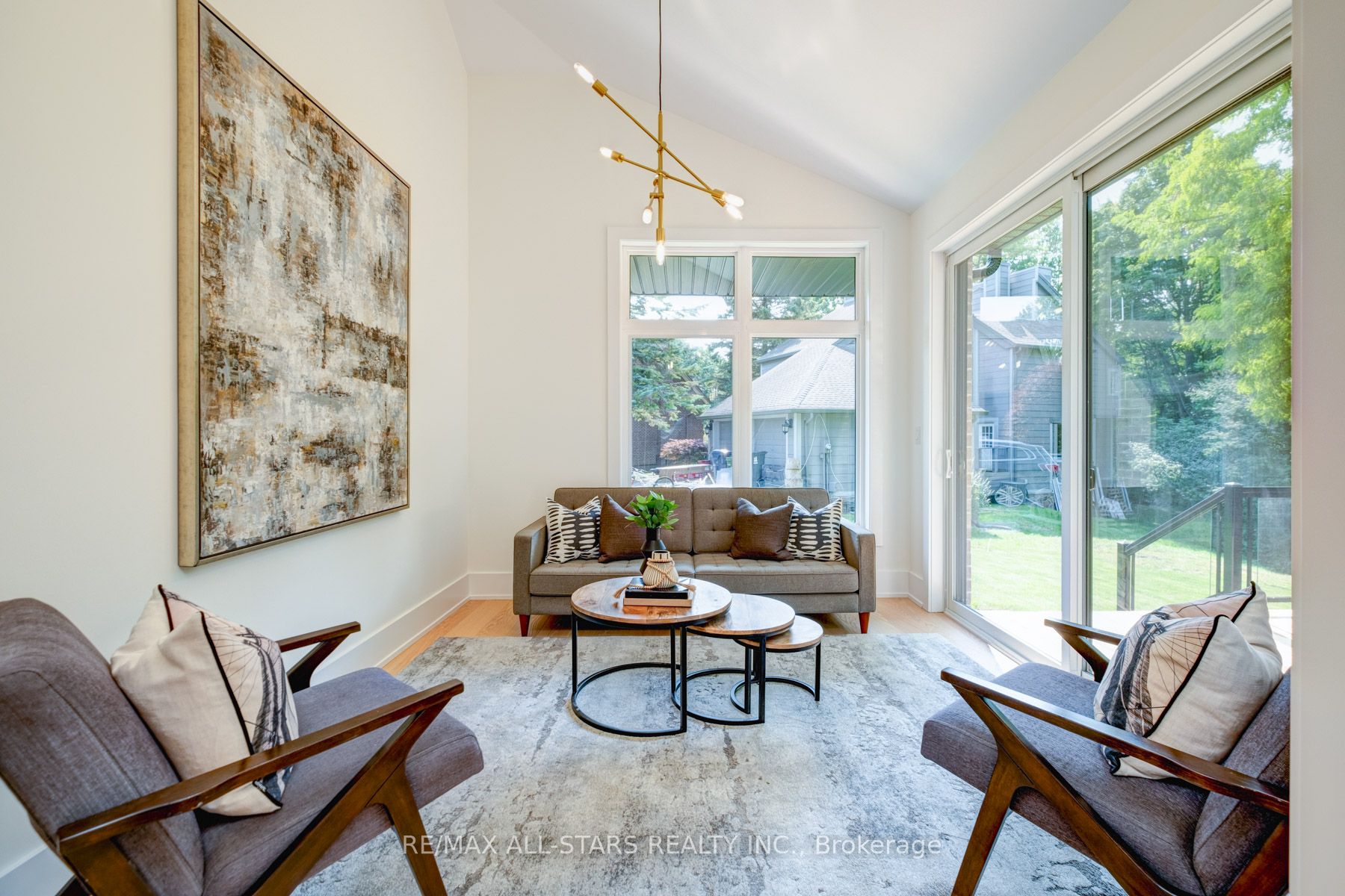 4 Tredvalley Grve