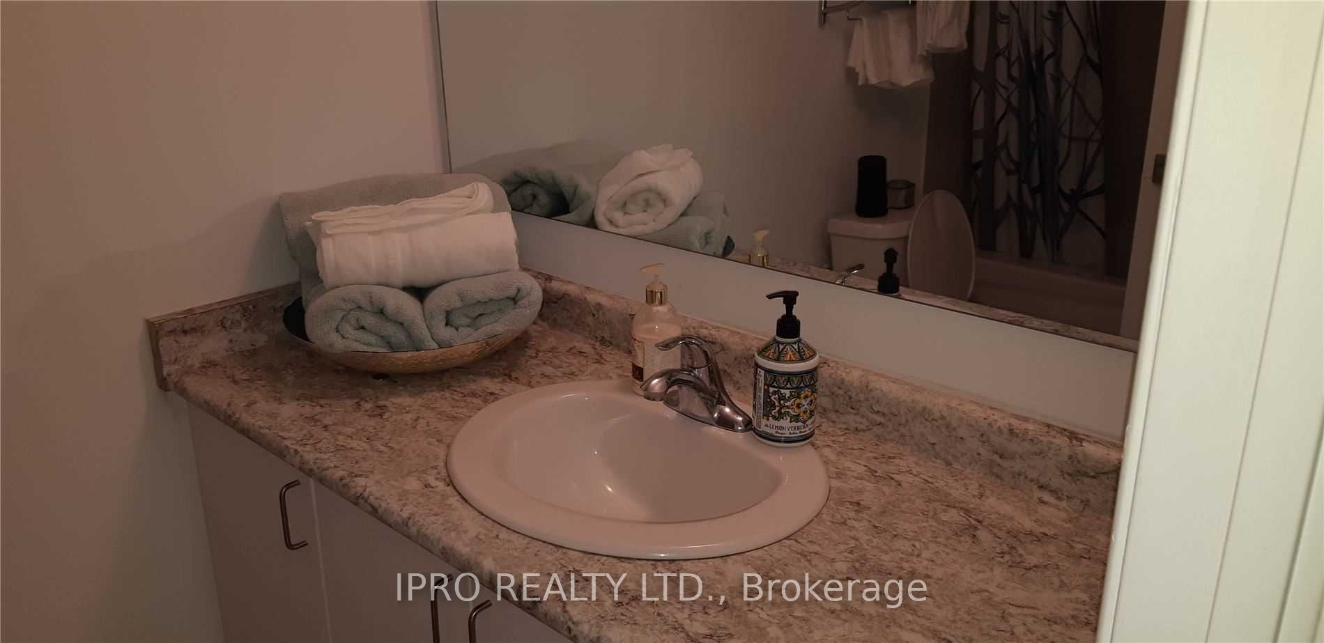 1 Falaise Road, #101