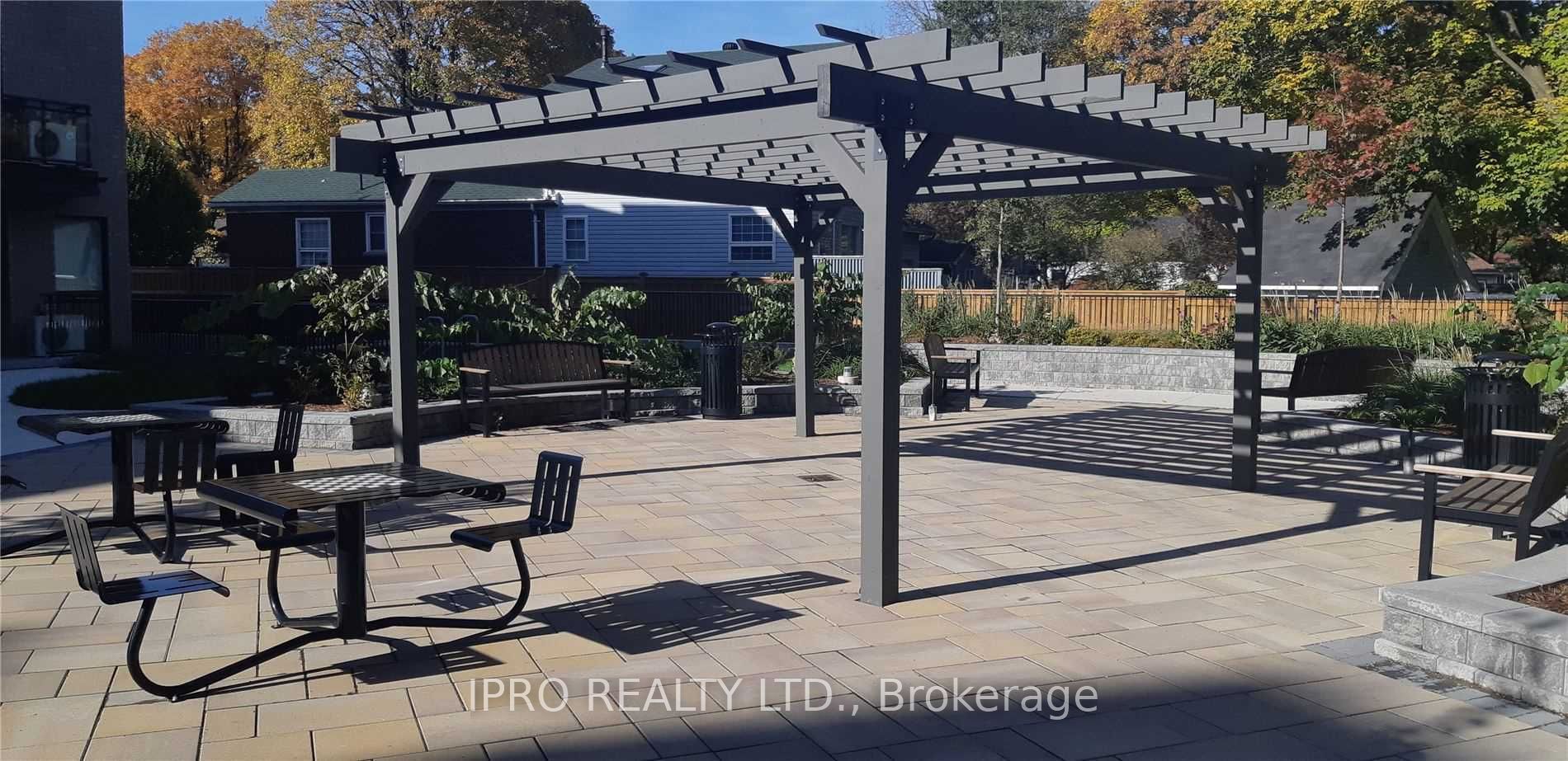 1 Falaise Road, #101