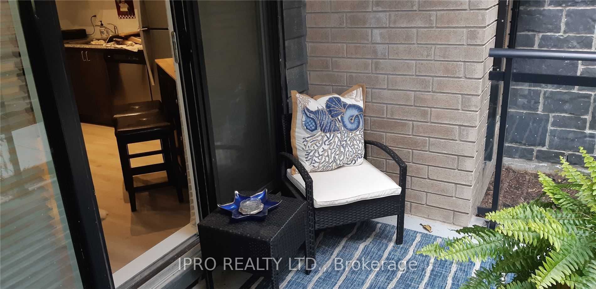 1 Falaise Road, #101