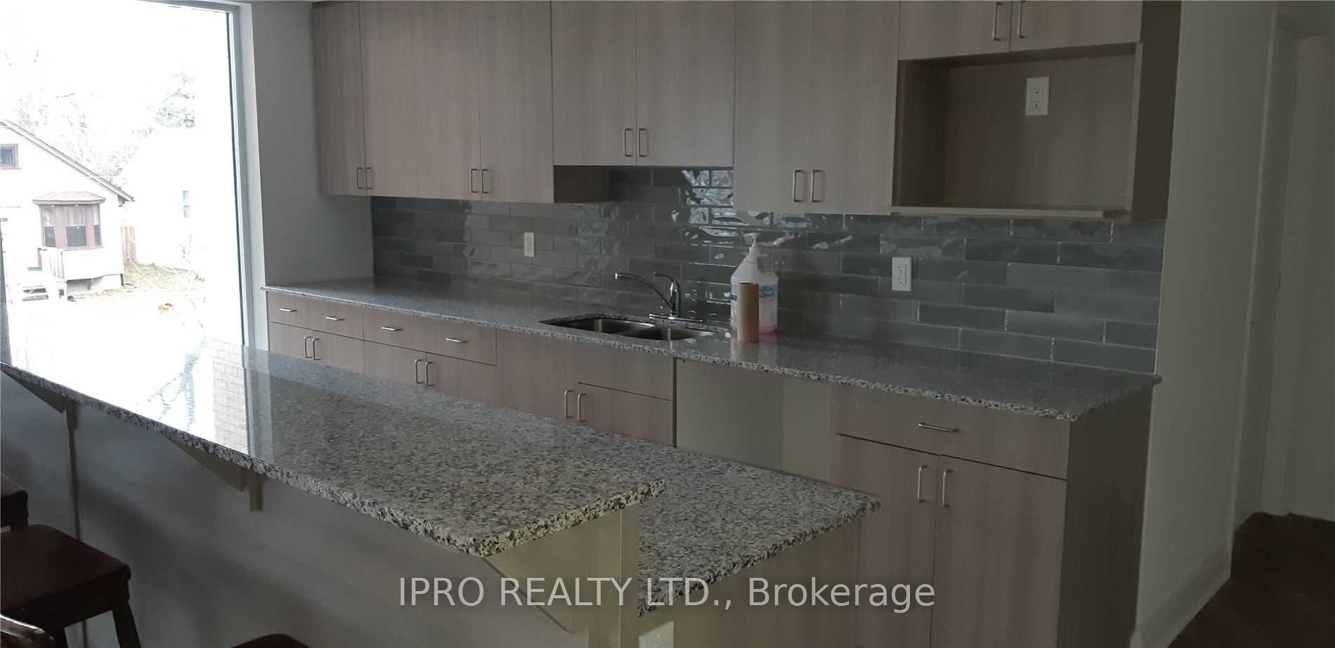 1 Falaise Road, #101