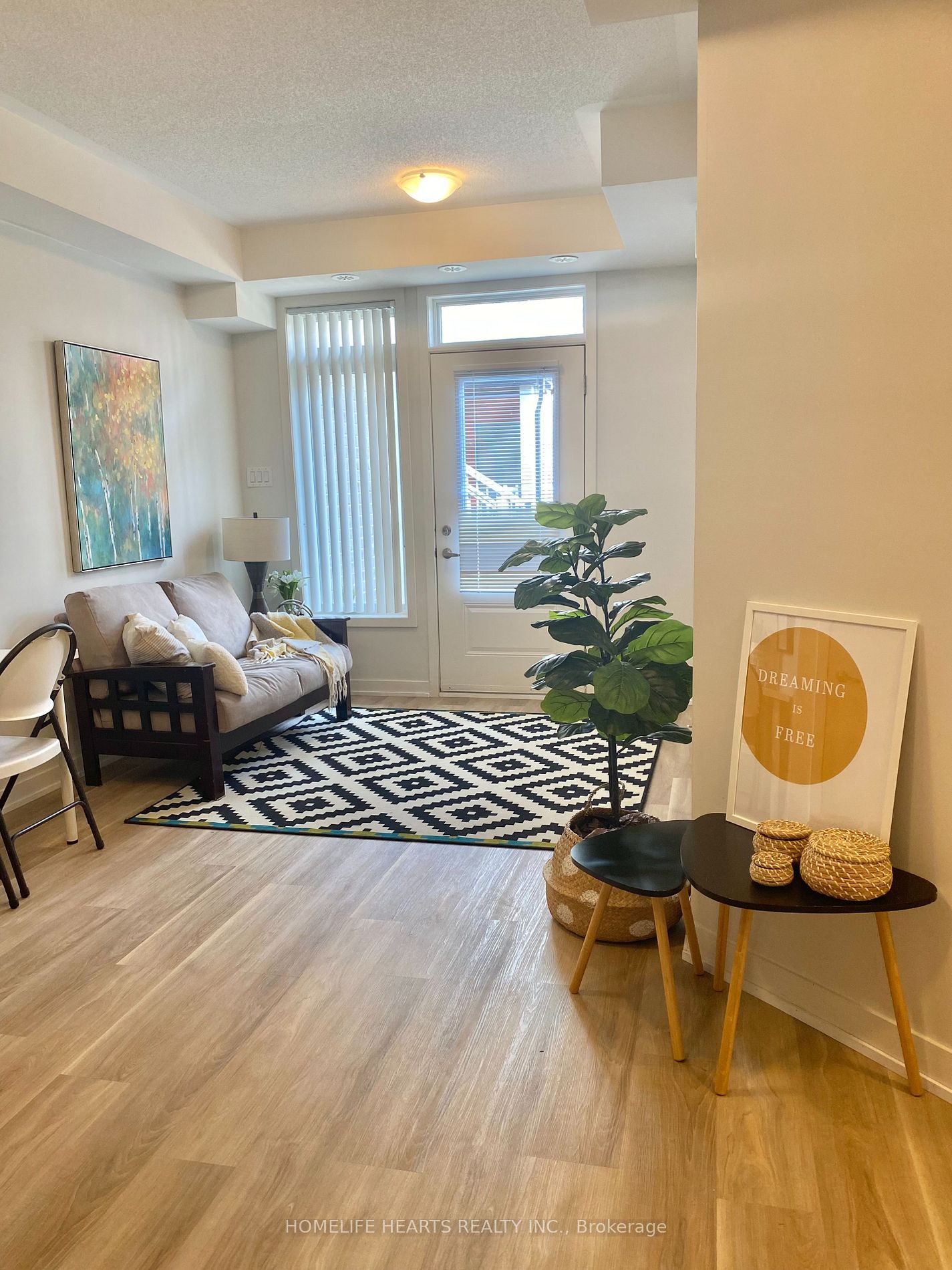 60 Orchid Place Dr, #11