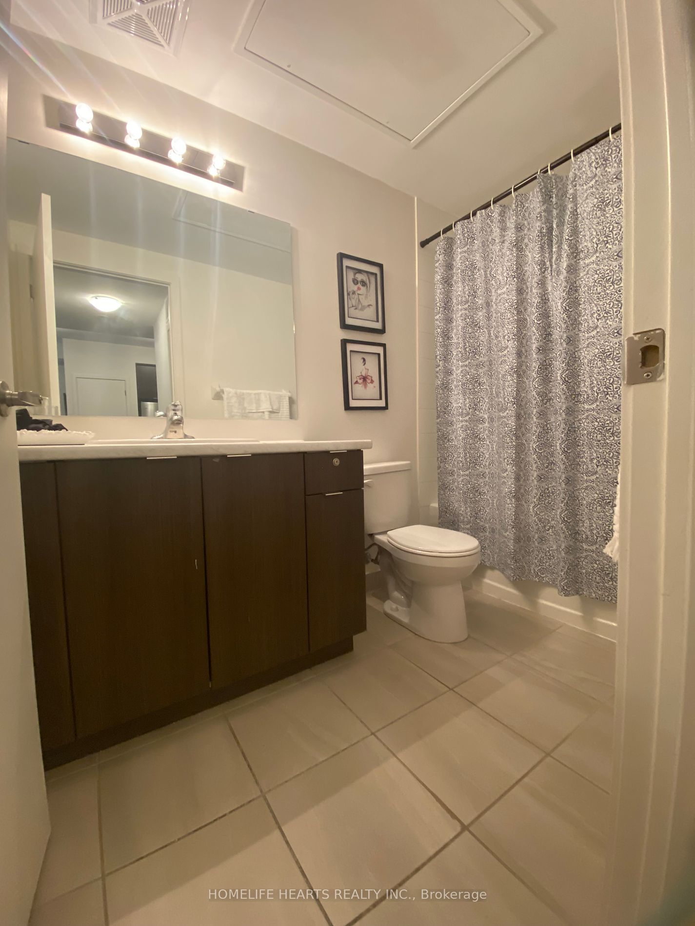 60 Orchid Place Dr, #11