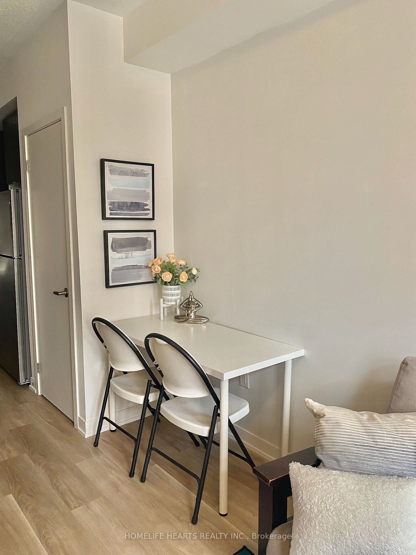 60 Orchid Place Dr, #11