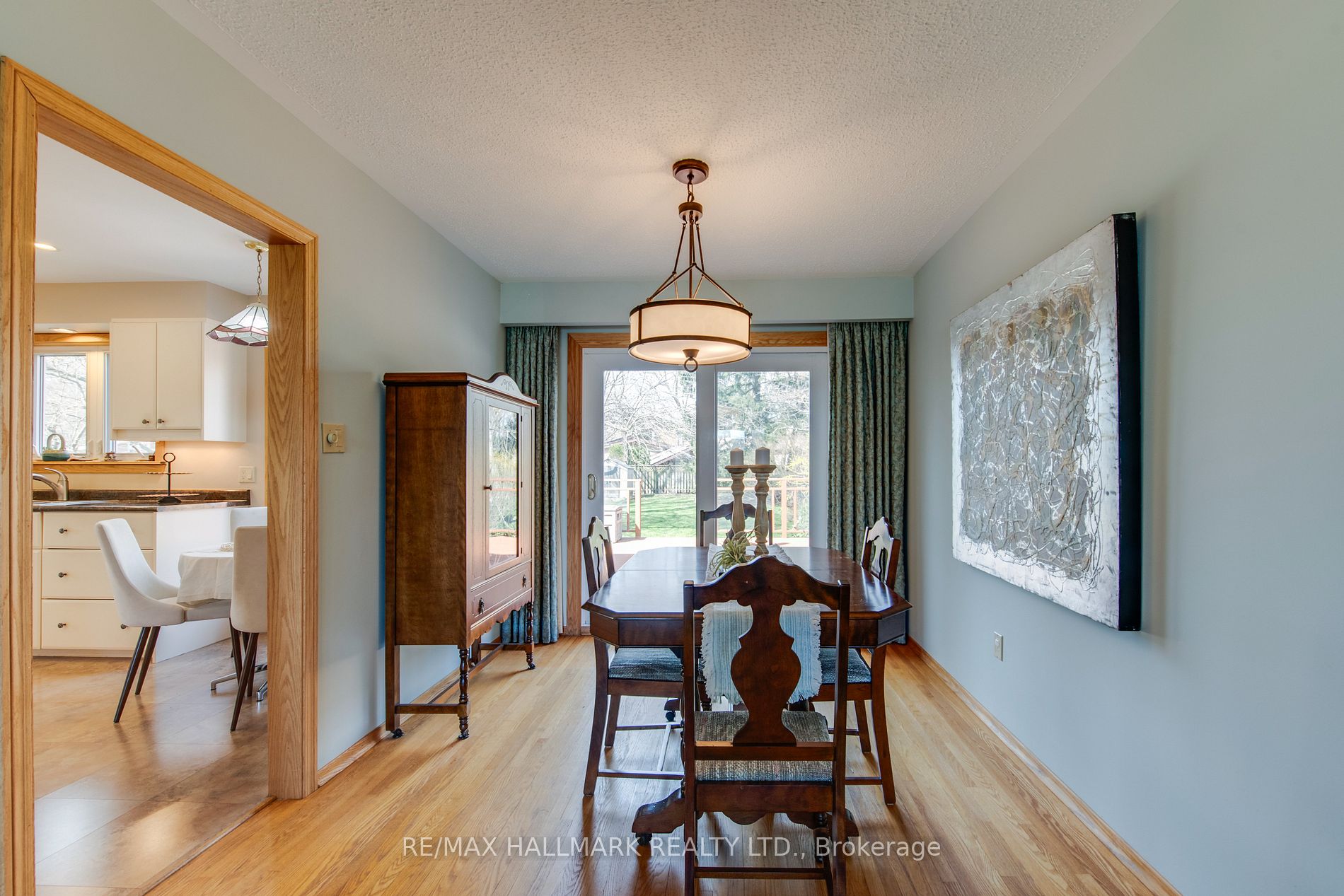 30 Schubert Dr