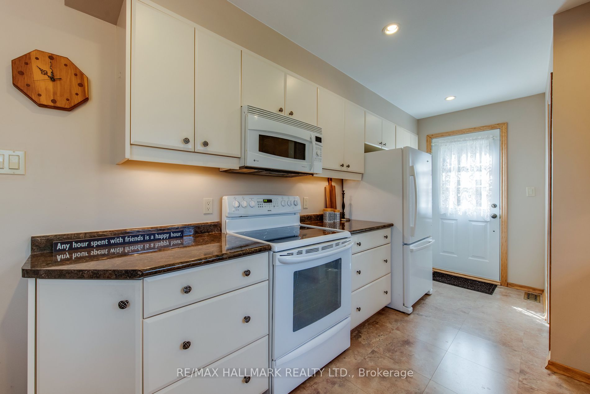 30 Schubert Dr