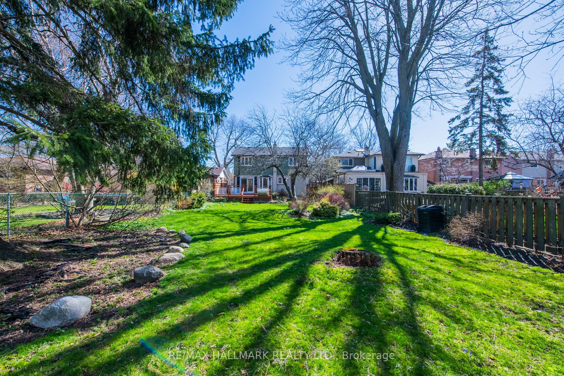 30 Schubert Dr