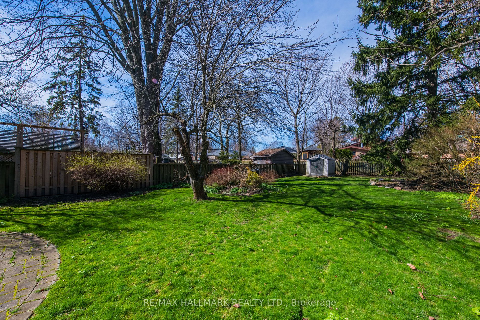 30 Schubert Dr