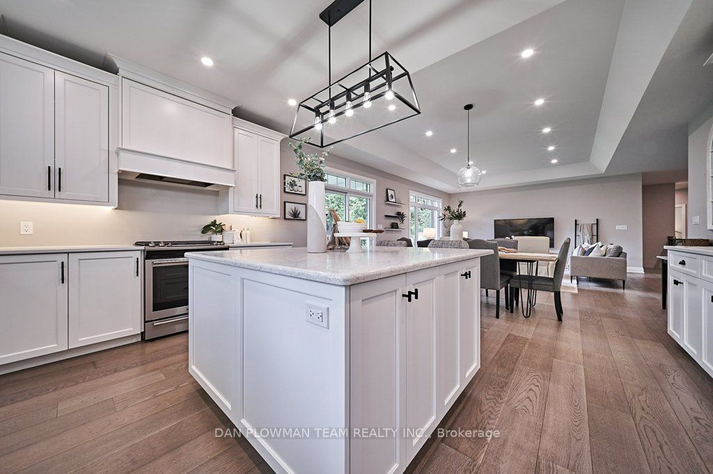 4605 Hancock Rd