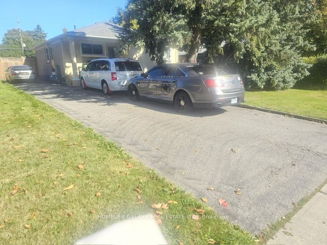 20 Billingsgate Cres