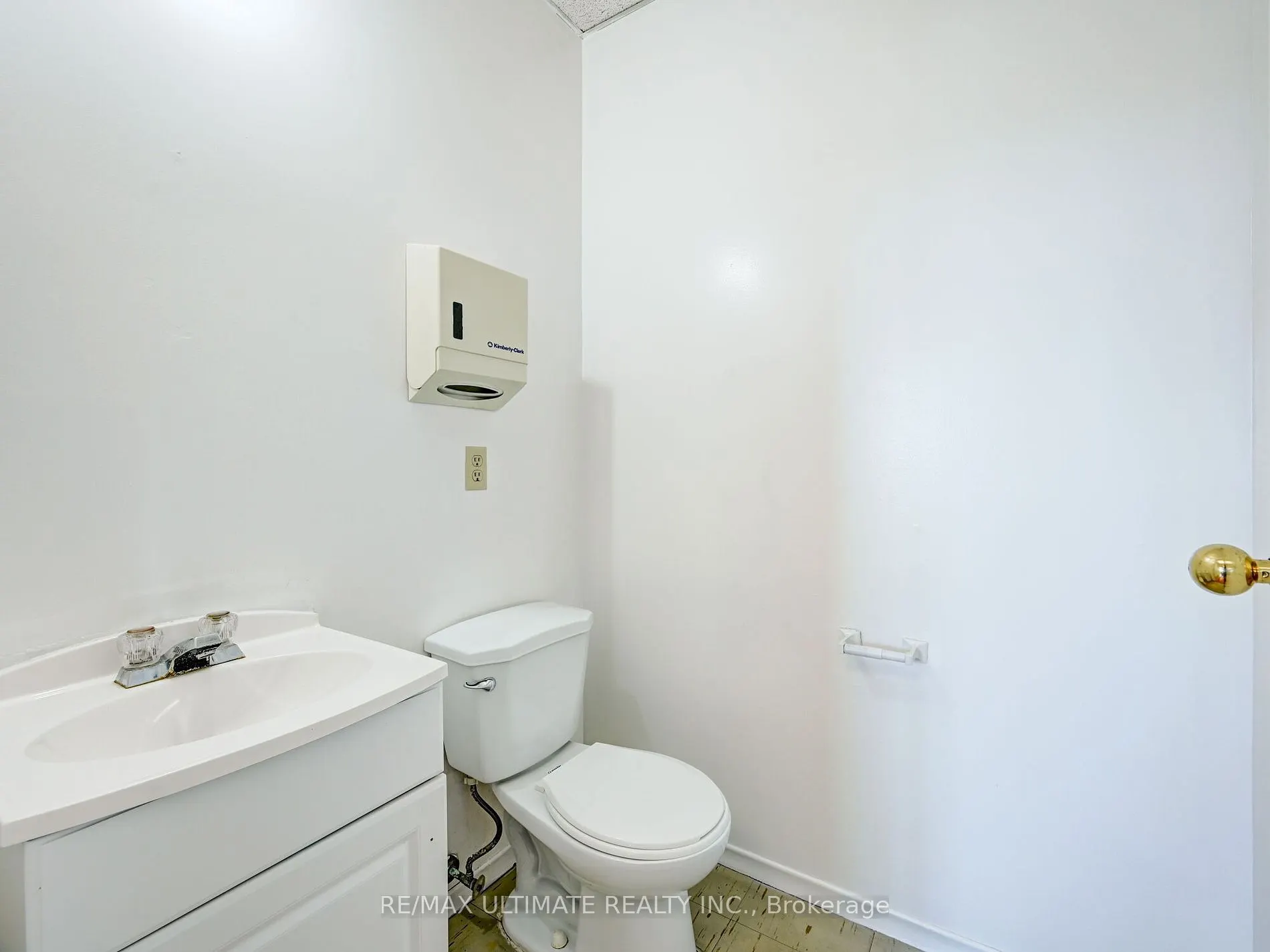 751 Pape Ave, #211