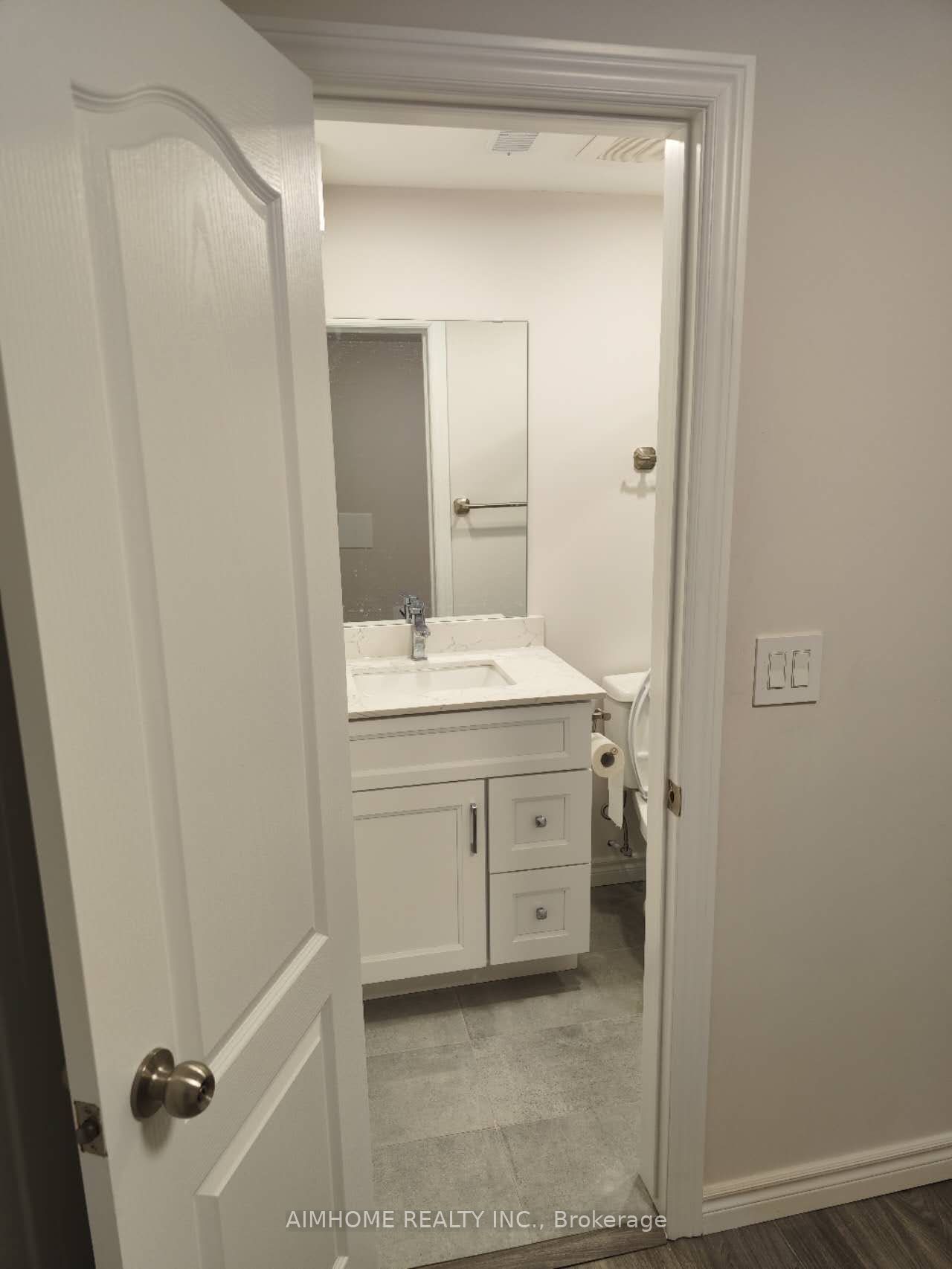 4 Hollingworth Dr, #BSMT