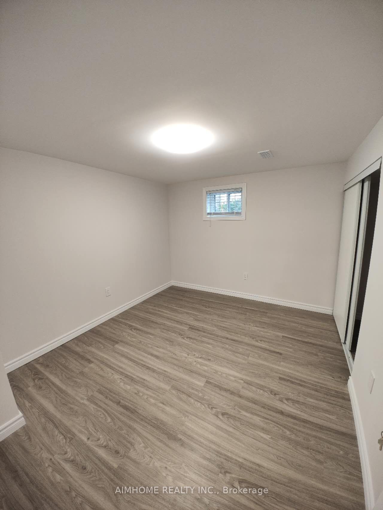 4 Hollingworth Dr, #BSMT