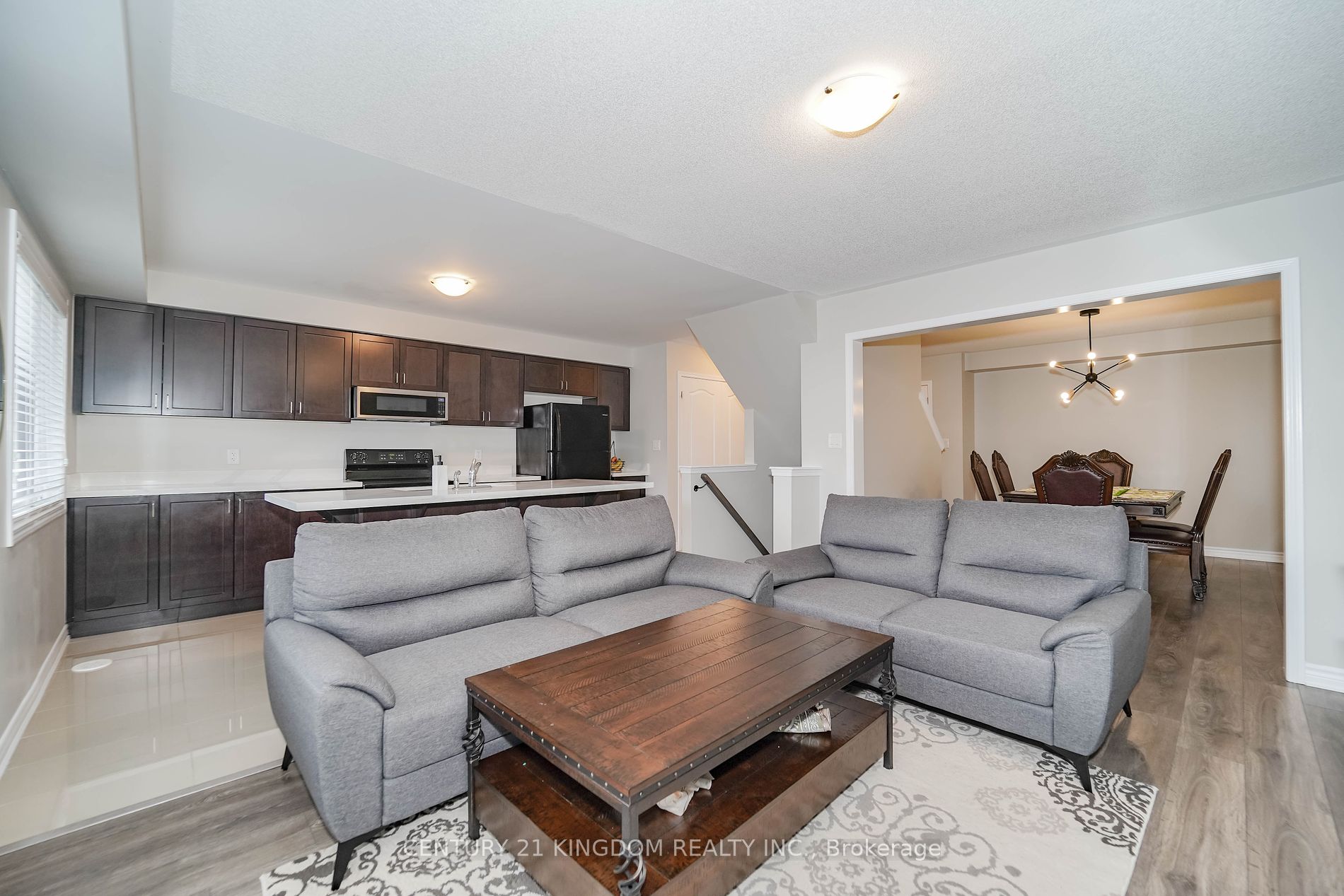 1062 Clipper Lane