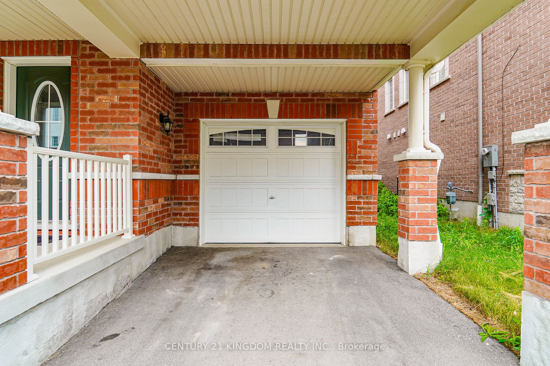 1062 Clipper Lane