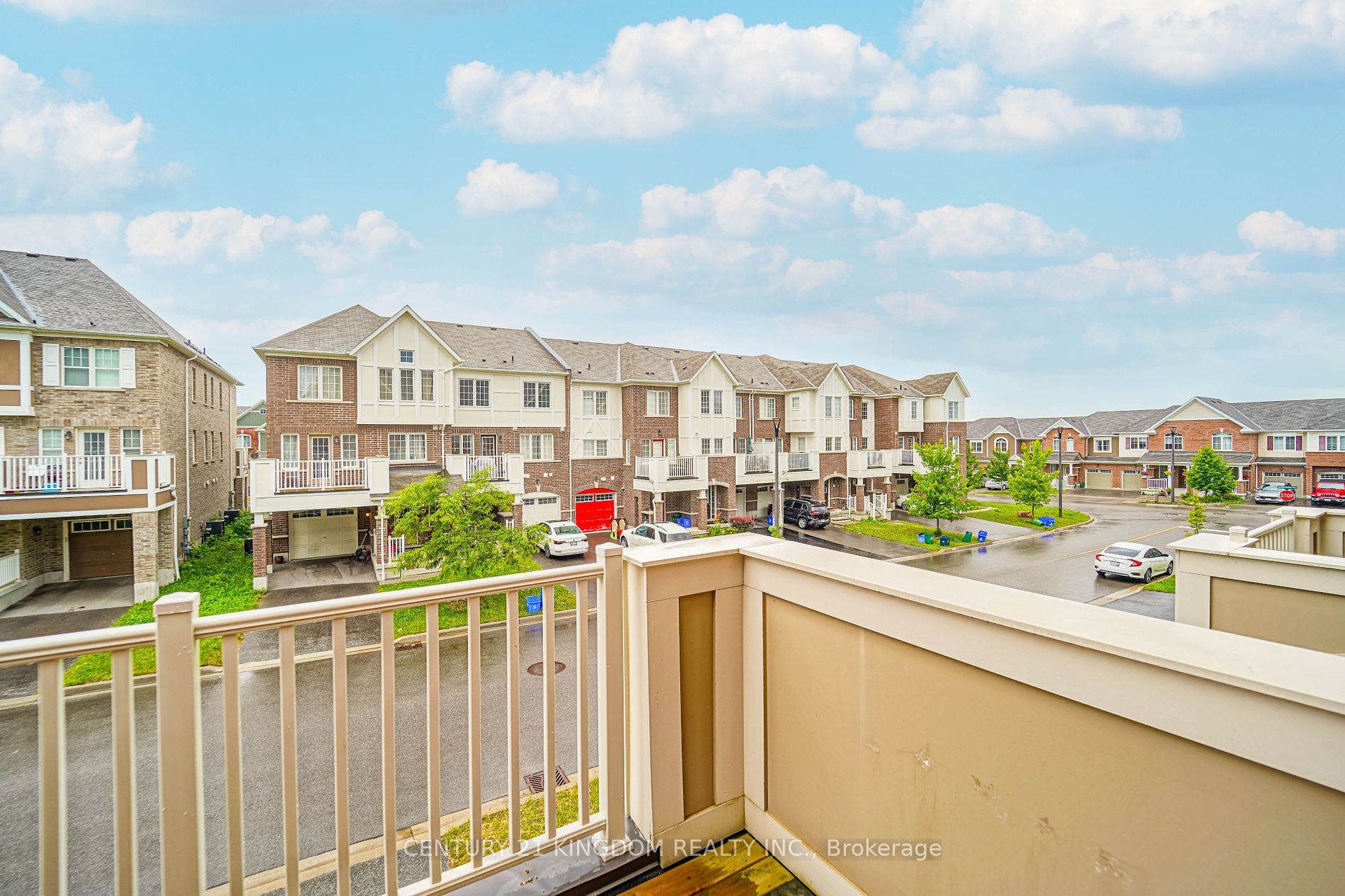 1062 Clipper Lane