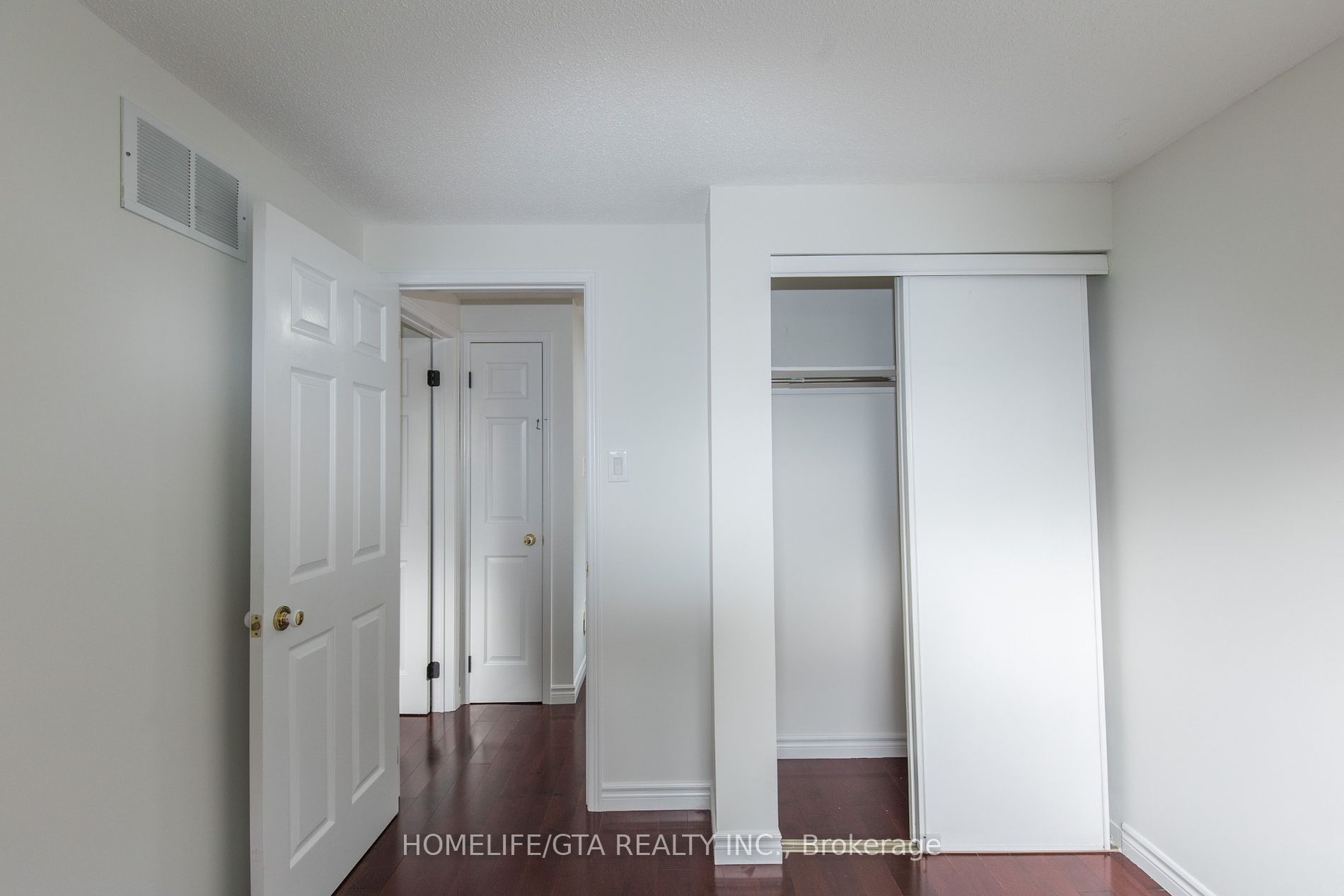 39 Millington Crescent
