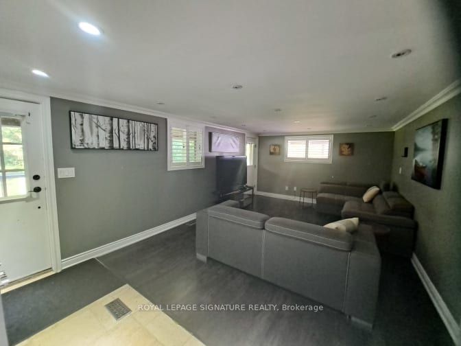 19 Shepherd Rd