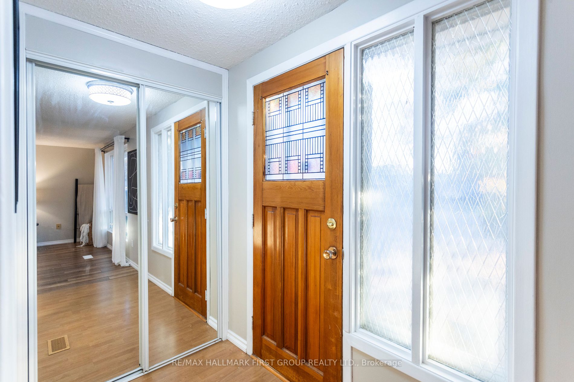 757 Edna Crt