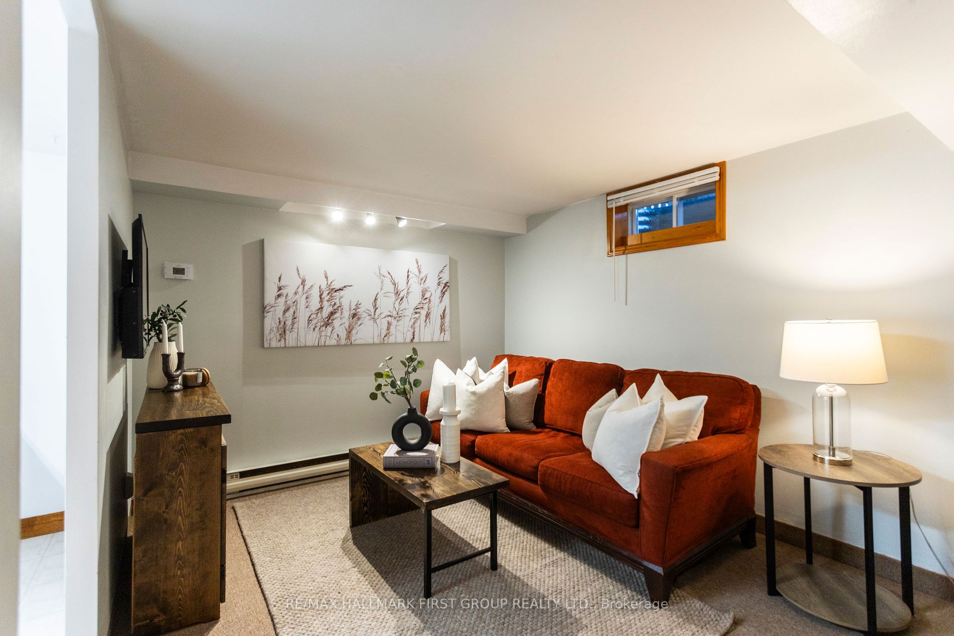 757 Edna Crt